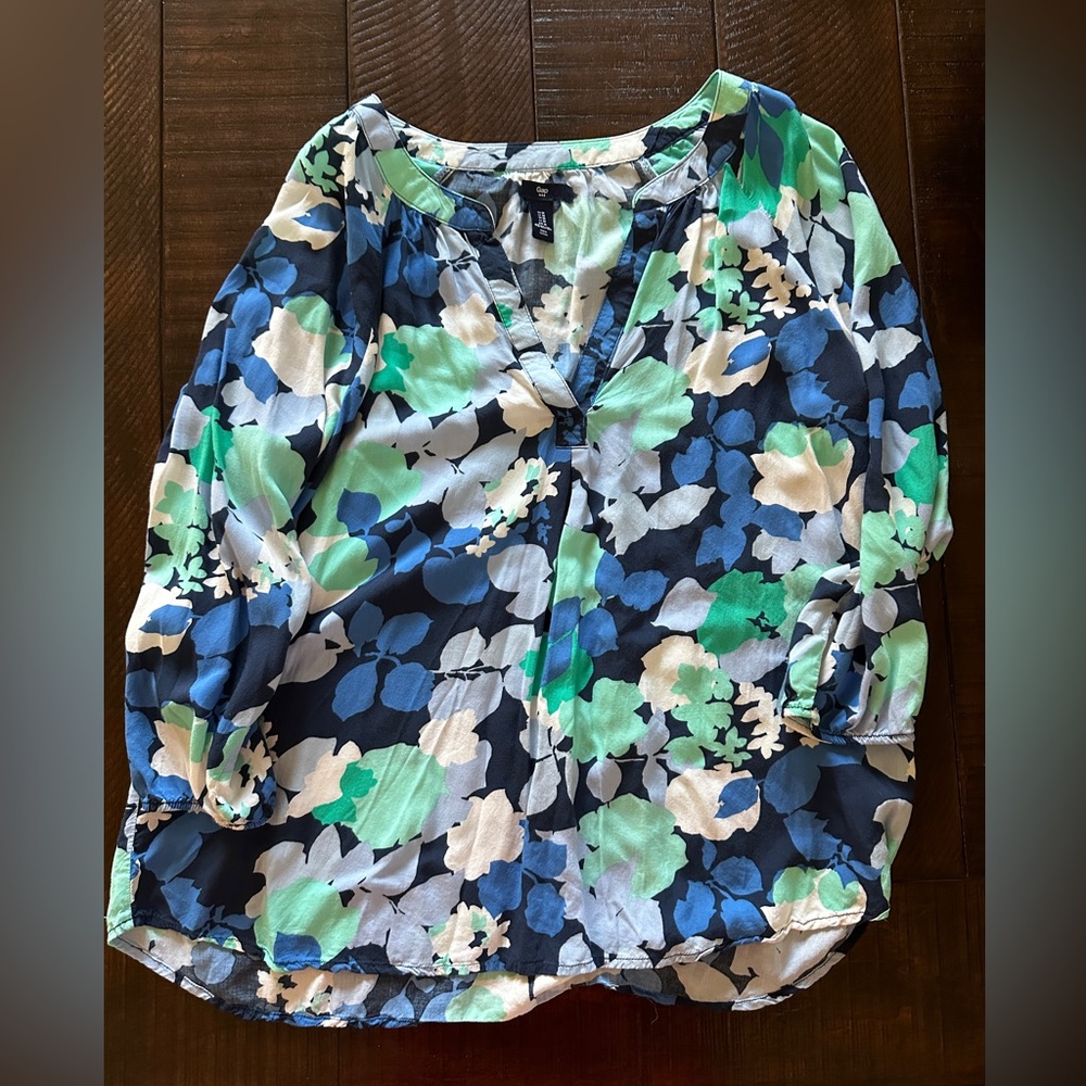 GAP floral popover top size medium